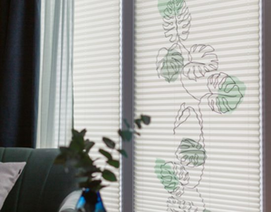 IMG_PHO_MHZ-Plissee-11-8222-100-Smilla-4979-PrimusPearl-04_#SDE-CH_#AINK_#V1